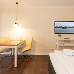 Yachthafenresidenz Apartment Kuehlungsborn