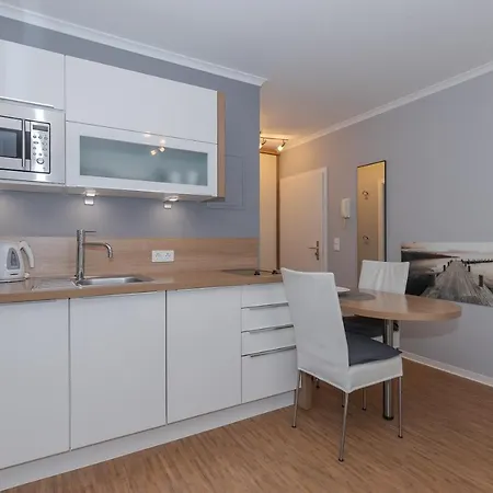 Apart-hotel Yachthafenresidenz