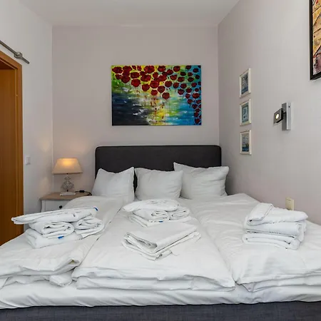 Yachthafenresidenz Apartament