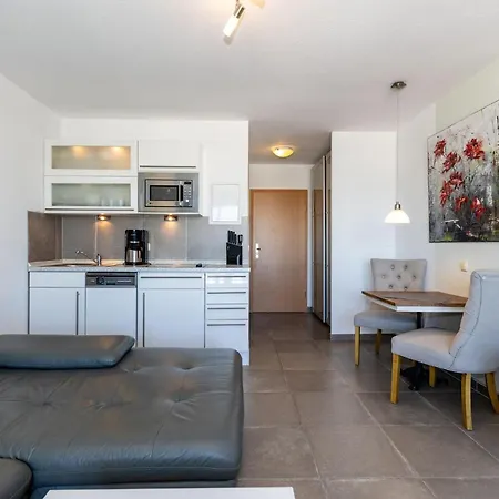 Apartment Yachthafenresidenz