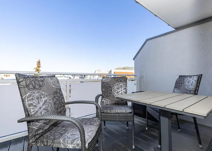 Apartment Yachthafenresidenz *